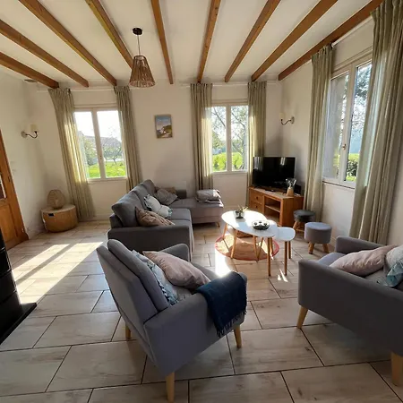 Dom wakacyjny Avec Jacuzzi Nabringhen