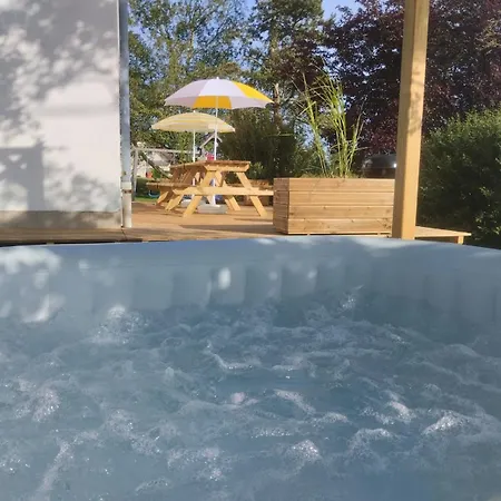 Сasa de vacaciones Avec Jacuzzi