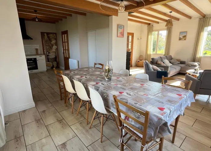 Holiday home Avec Jacuzzi, 11pers Sur La Cote D Opale Nabringhen